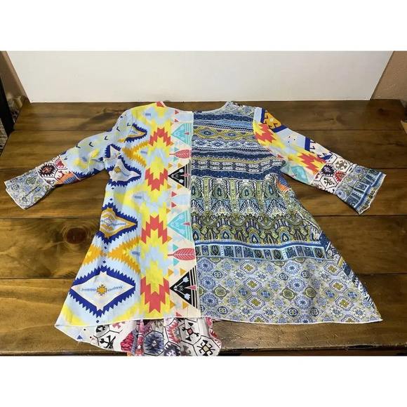 Calessa 3X Colorful Patchwork Print Flared Sleeve Lagenlook Womens Blouse - Picture 11 of 11